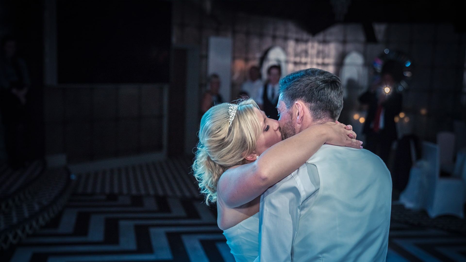 wedding couple kissing on the dance floor